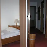 Apartment Kupferkanne